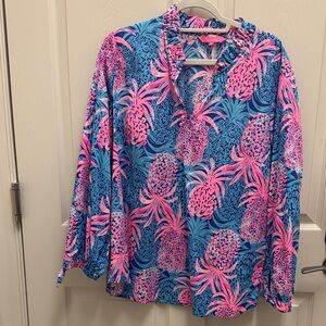 MAKE AN OFFER  Lilly Pulitzer Pink and Blue Pineapple Print Blouse-XL